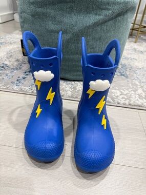 CROCS Kids Blue Rain Boots with White Cloud & Yellow Lightning